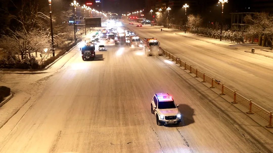 出行提示_哈爾濱雪天交通安全措施_哈爾濱冬季清冰雪工作方案